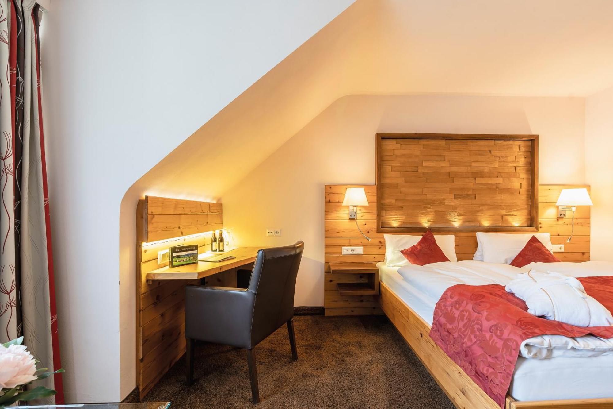 Hotel Restaurant Waldsägmühle 4*